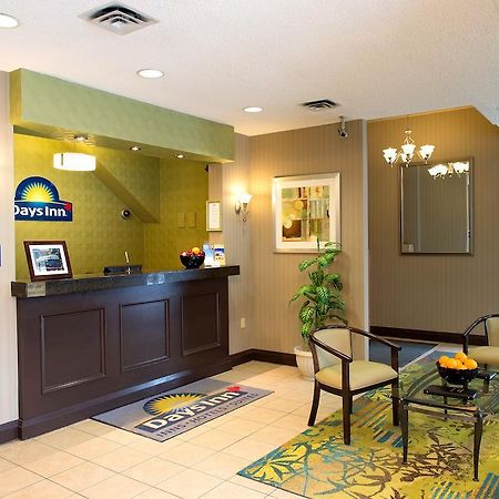 Days Inn By Wyndham Toronto East Beaches المظهر الخارجي الصورة